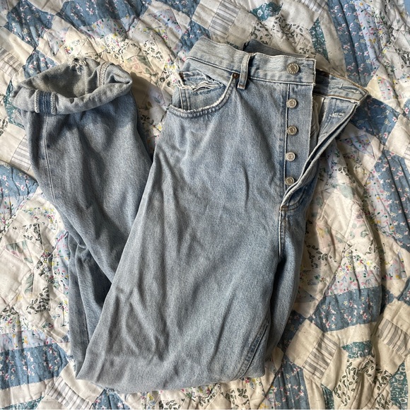 Agolde 90s Mid Rise Light Wash Loose Fit Distressed Jeans size 27 - Picture 9 of 9